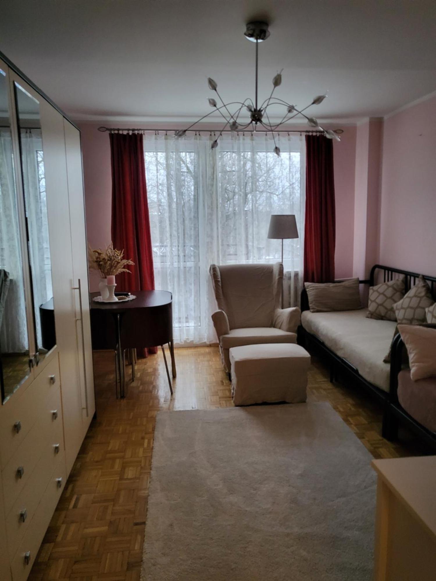 Апартаменты Przytulne Mieszkanie Wola Duchacka Краков Экстерьер фото